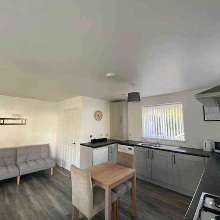 Conveniently Located, Close To City And Quiet Area Londonderry Exterior photo